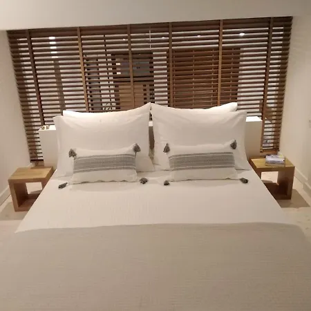 Fourteen Seasons House Apartment